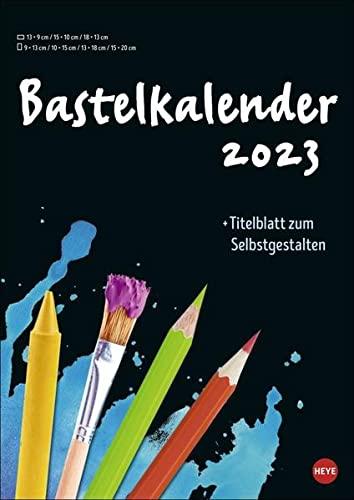 Bastelkalender 2023 schwarz A4 - Fotokalender mit Titelblatt zum Selbstgestalten und Monatskalendarium - Format 21 x 29,7 cm