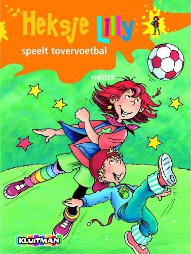 Heksje lilly speelt tovervoetbal / druk 1