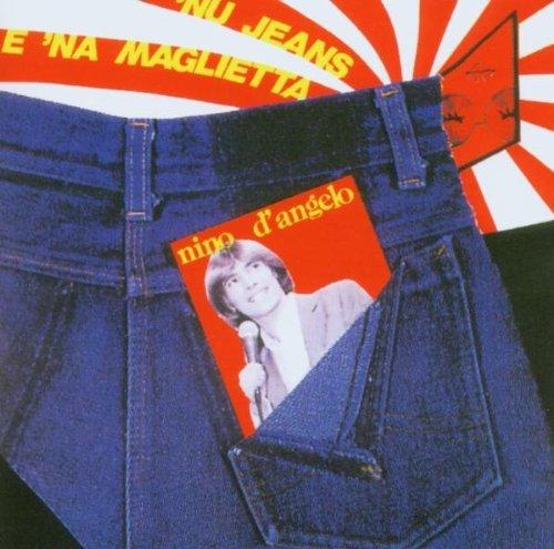 'Nu Jeans E 'Na Maglietta