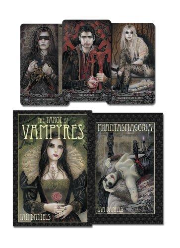 The Tarot of Vampyres [With Phantasmagoria]