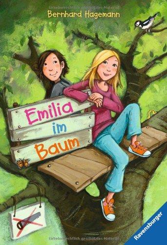 Emilia im Baum