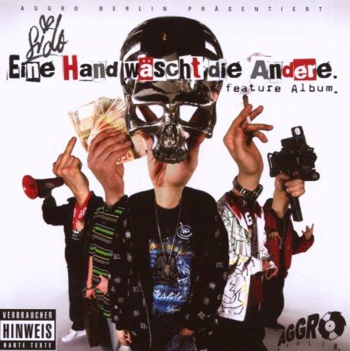 Eine Hand Wäscht die Andere