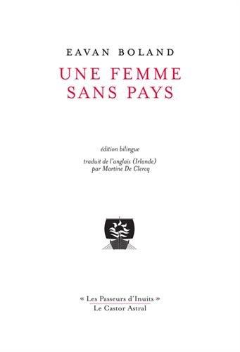 Une femme sans pays : poèmes : 1967-2014. A woman without a country