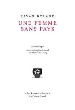 Une femme sans pays : poèmes : 1967-2014. A woman without a country