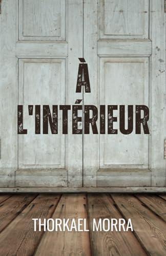 À l'intérieur