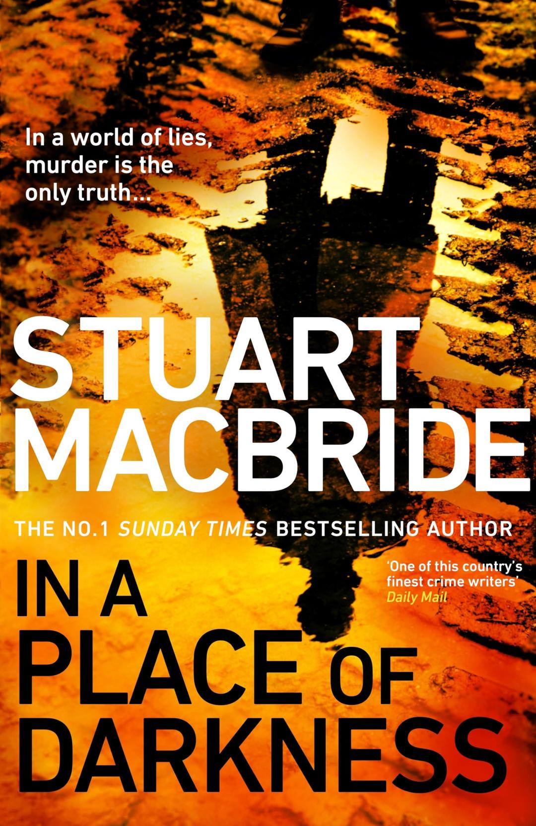 In a Place of Darkness: The gripping new thriller from the No. 1 Sunday Times bestselling author of the Logan McRae series