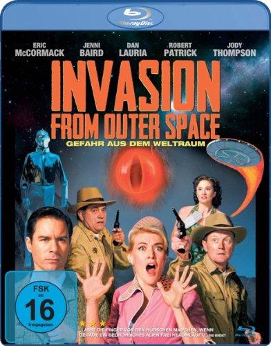 Invasion from Outer Space [Blu-ray]