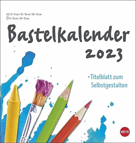 Bastelkalender 2023 weiß mittel - Fotokalender mit Titelblatt zum Selbstgestalten und Monatskalendarium - Format 21 x 22 cm