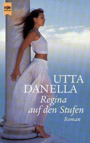 Regina auf den Stufen