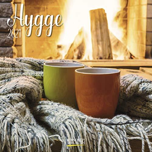 Hygge 2022: Broschürenkalender mit Ferienterminen. Für hyggelige Momente. 30 x 30 cm