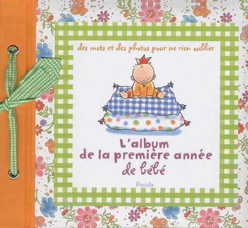 L'album de la première année de bébé