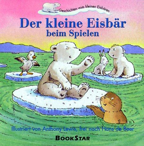 Der kleine Eisbär beim Spielen