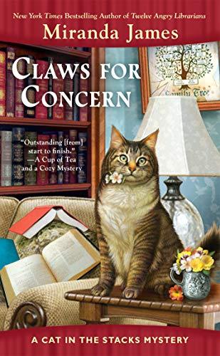 Claws for Concern (Cat in the Stacks Mystery, Band 9)