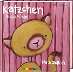 Kätzchen in der Küche