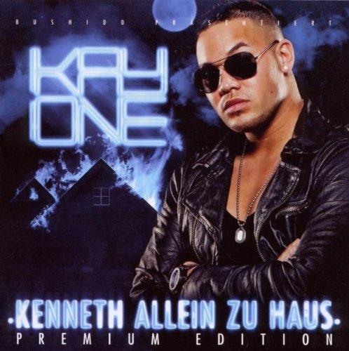 Kenneth Allein zu Haus