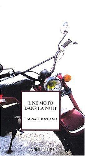 Une moto dans la nuit