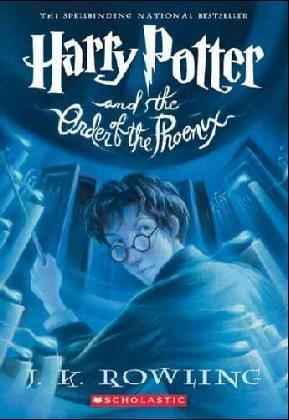 Harry Potter and the Order of the Phoenix (Book 5) (Softcover)