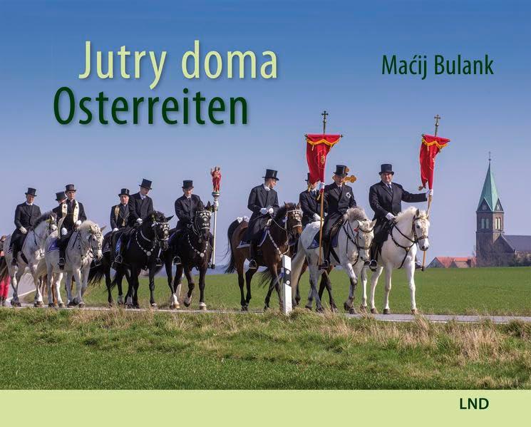 Jutry doma. Osterreiten