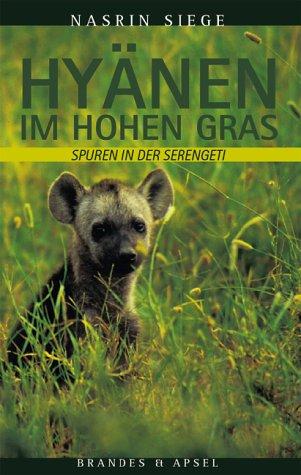 Hyänen im hohen Gras: Spuren in der Serengeti