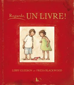 Regarde, un livre !