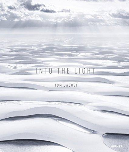 Into the Light: Zwischen Himmel und Erde, zwischen Licht und Dunkelheit