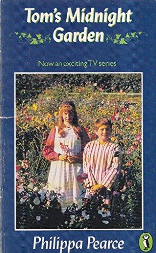 Tom's Midnight Garden (Puffin Books)