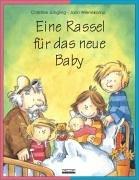 Eine Rassel für das neue Baby