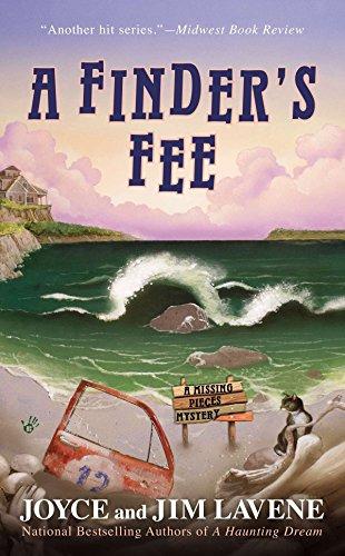 A Finder's Fee (A Missing Pieces Mystery, Band 5)