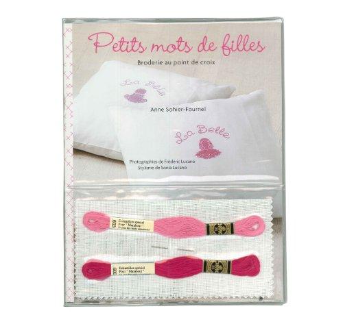 Petits mots de filles : broderie au point de croix