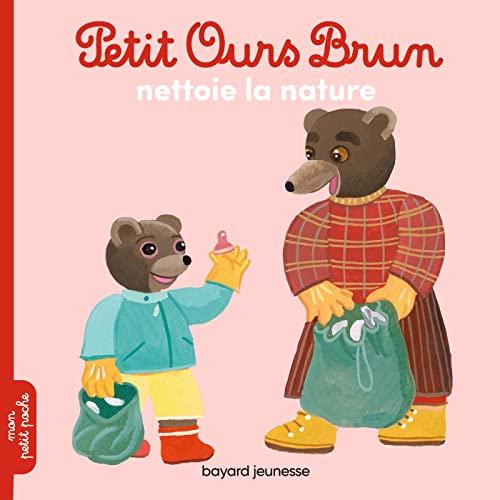 Petit Ours Brun nettoie la nature